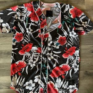 On the byas mesh floral jersey